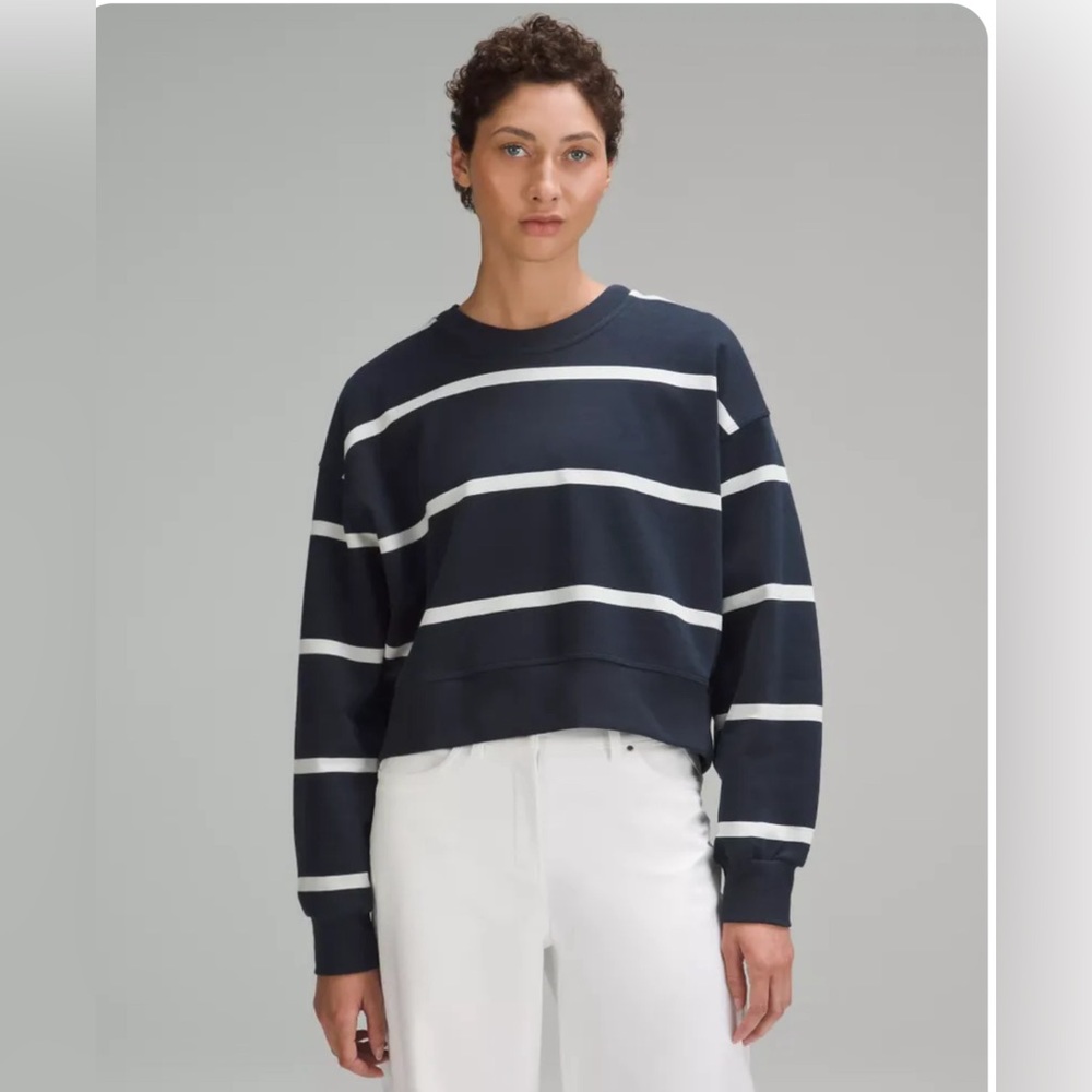 Lululemon perfectly oversized cropped sweatshirt